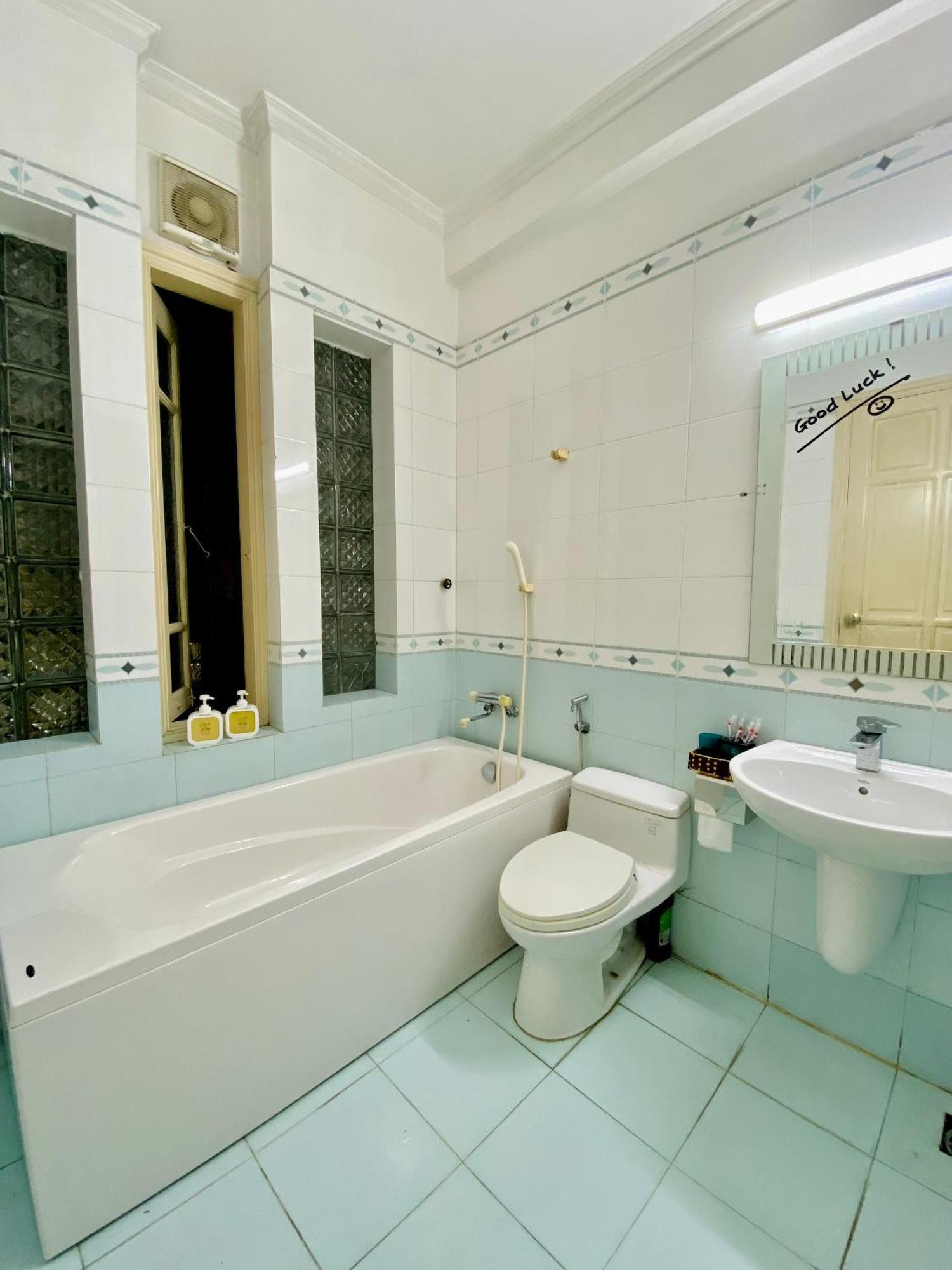 Lava Homestay Hai Phong Luaran gambar